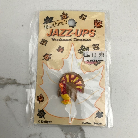 Hand Painted Jazz Up Craft Embellishments Turkey Pumpkin Maple Leaf 3 Pieces - Picture 4 of 6